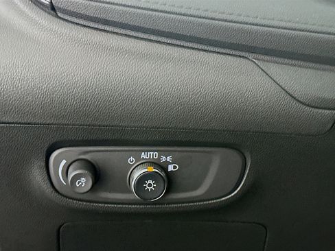 Used 2024 Buick Encore GX Sport Touring w/ Comfort Package image 17