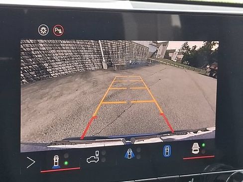 New 2026 GMC Canyon Elevation w/ Convenience Package AWD/4WD image 18