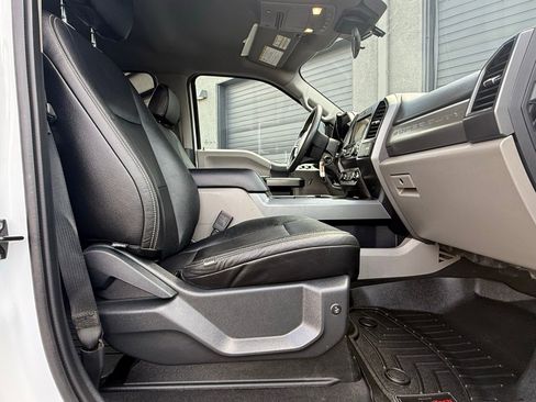 Used 2022 Ford F350 XLT w/ XLT Value Package image 24