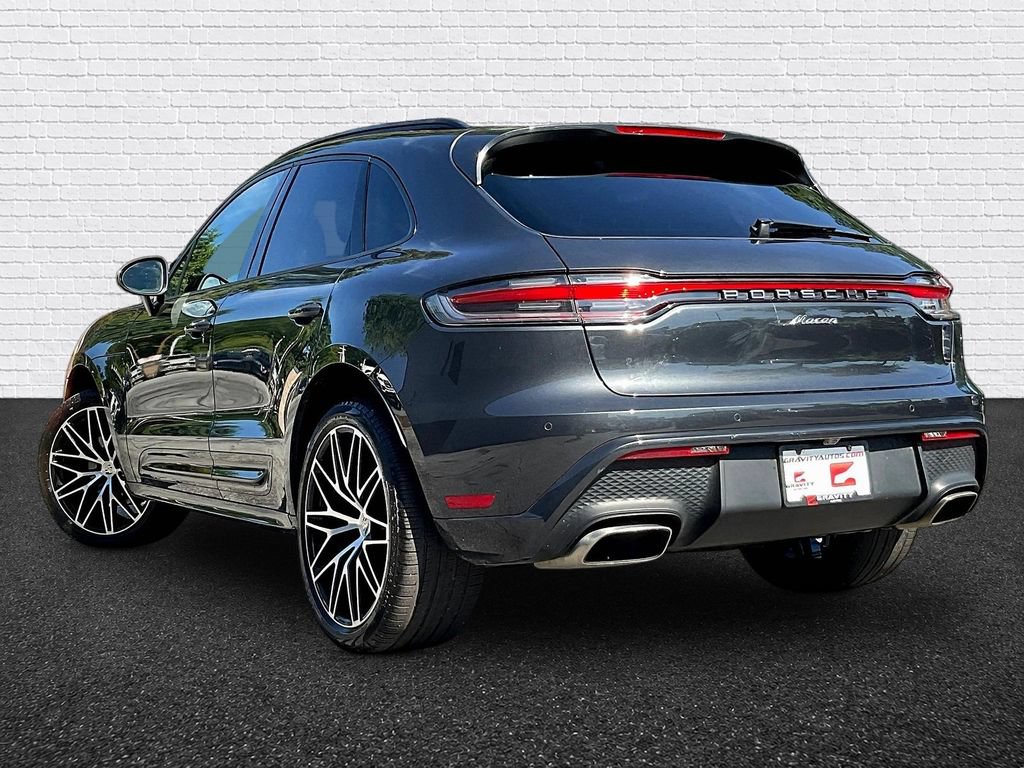 Used 2023 Porsche Macan AWD/4WD image 4
