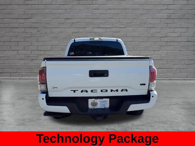 Used 2023 Toyota Tacoma TRD Off-Road w/ Technology Package AWD/4WD image 9