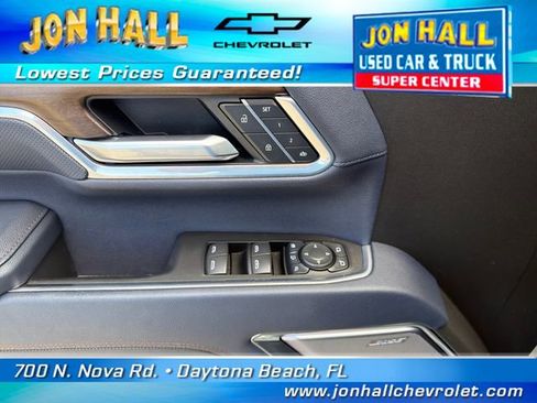 Used 2025 Chevrolet Silverado 2500 High Country w/ High Country Premium Package AWD/4WD image 25