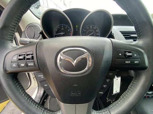 Used 2012 MAZDA MAZDA3 i Touring image 16