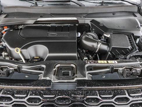 Used 2022 Land Rover Discovery Sport S image 39