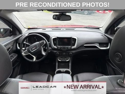 Used 2023 GMC Terrain SLT w/ Elevation Edition AWD/4WD image 17