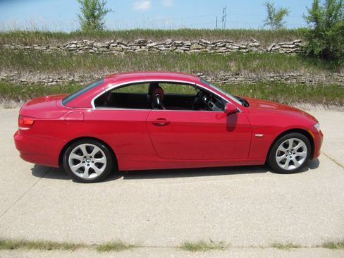 Used 2008 BMW 335i Convertible w/ Premium Pkg RWD image 19