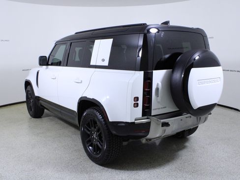 Used 2023 Land Rover Defender 110 S AWD/4WD image 5