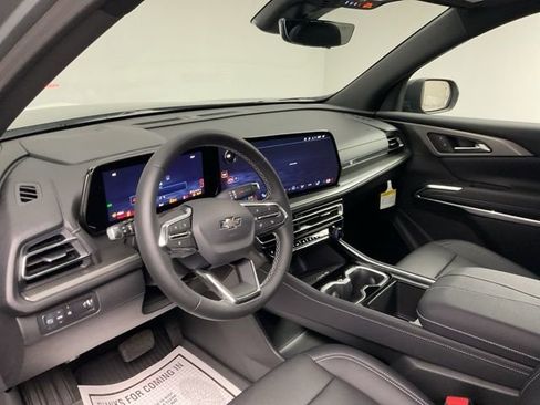 New 2026 Chevrolet Traverse LT w/ Midnight/Sport Edition image 11