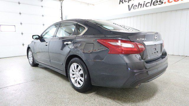 Used 2018 Nissan Altima 2.5 S w/ S Convenience Package FWD image 3