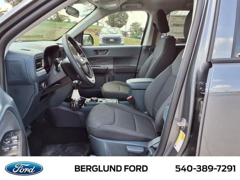 New 2025 Ford Maverick XL image 5