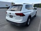 Used 2018 Volkswagen Tiguan S image 2
