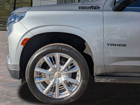 Used 2024 Chevrolet Tahoe High Country image 11
