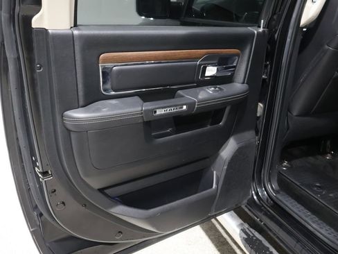 Used 2015 RAM 1500 Laramie w/ Convenience Group image 21