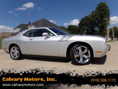Used 2010 Dodge Challenger R/T w/ Sound Group
