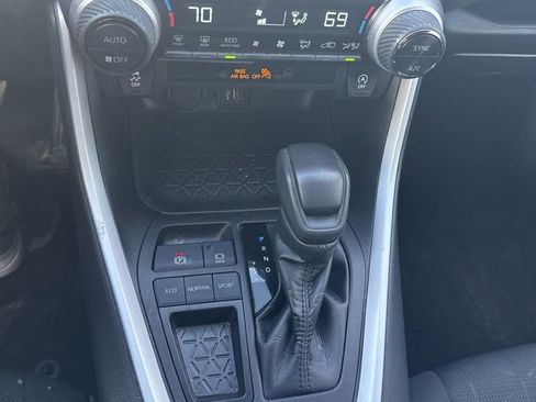 Used 2023 Toyota RAV4 XLE image 13