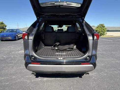 Certified 2023 Toyota RAV4 XSE AWD/4WD image 7