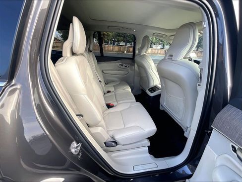 Used 2023 Volvo XC90 T8 Plus w/ Protection Package Premier image 30