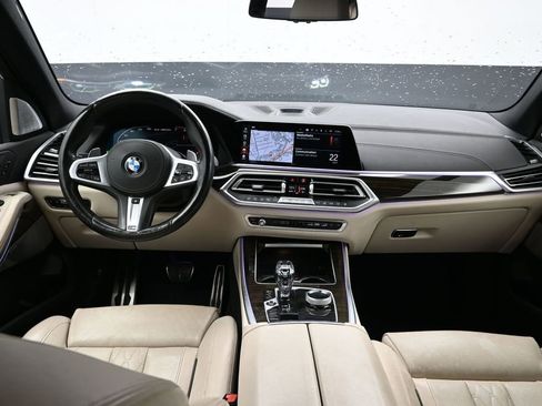 Used 2020 BMW X5 M50i w/ Executive Package AWD/4WD image 21