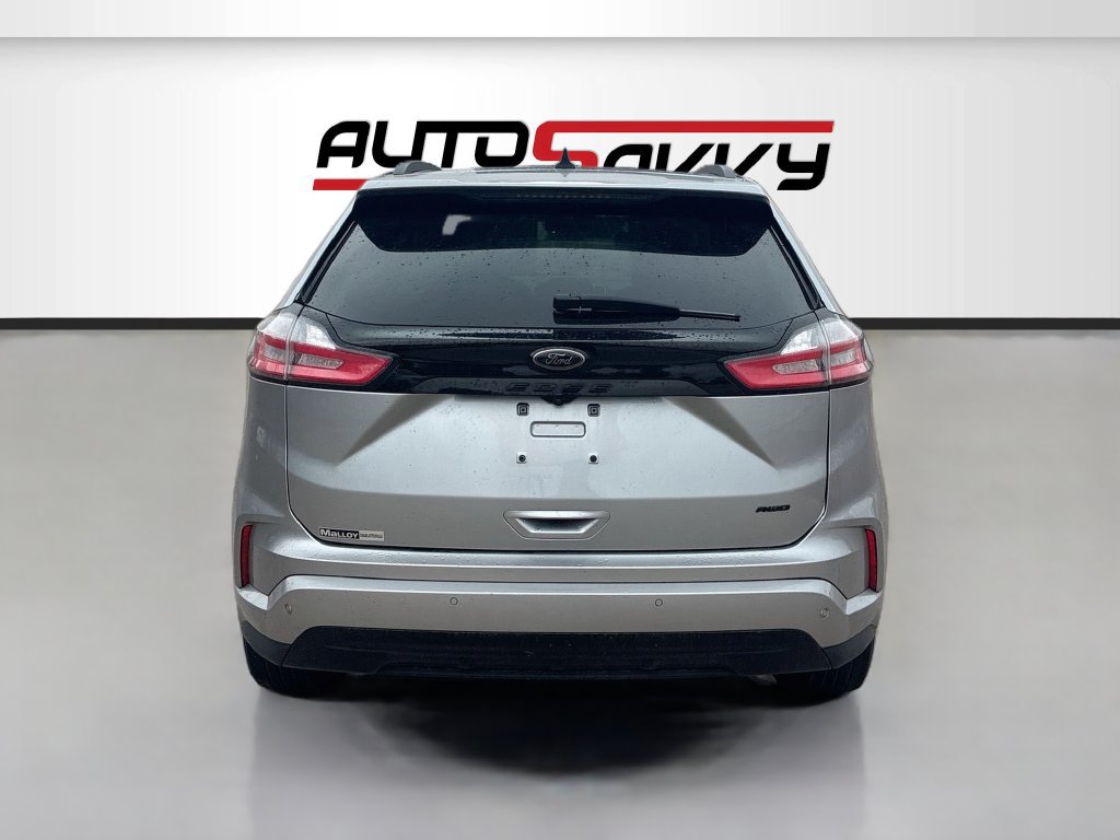 Used 2024 Ford Edge SE w/ Black Appearance Package AWD/4WD image 6