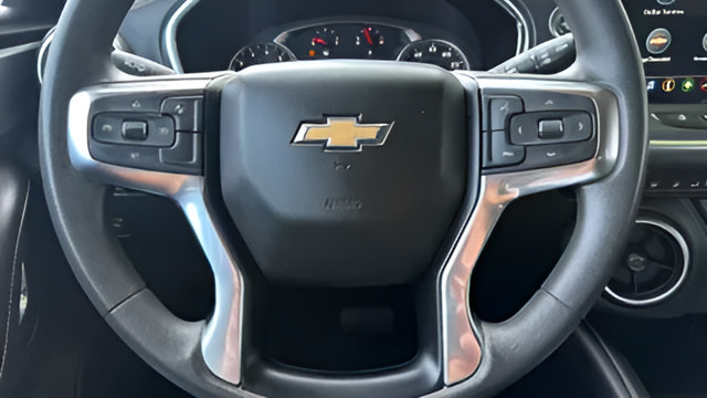 Used 2024 Chevrolet Blazer LT AWD/4WD image 27