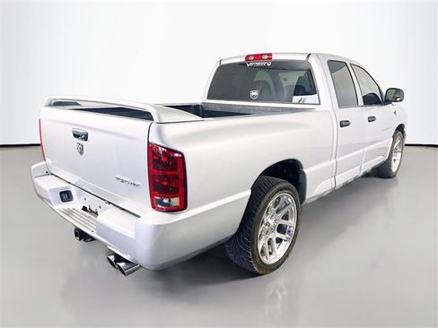 Used 2005 Dodge Ram 1500 Truck 2WD Quad Cab image 7
