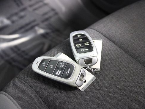 Used 2023 Hyundai Ioniq 5 SE image 23