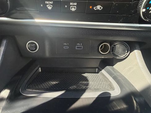 Used 2023 Nissan Rogue S FWD image 20