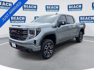 Used 2024 GMC Sierra 1500 AT4 w/ Technology Package AWD/4WD video 1