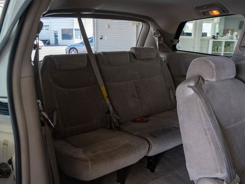 Used 2004 Toyota Sienna CE FWD image 12