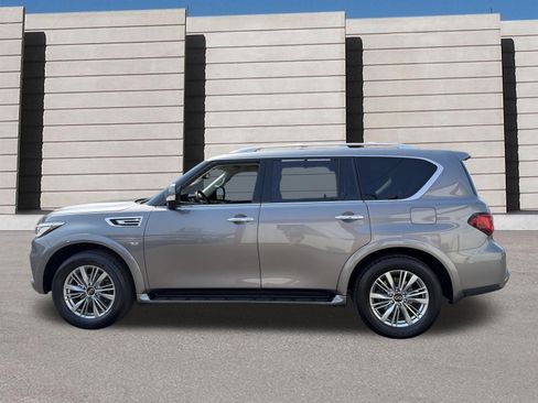 Used 2018 INFINITI QX80 4WD w/ Driver Assistance Package image 2