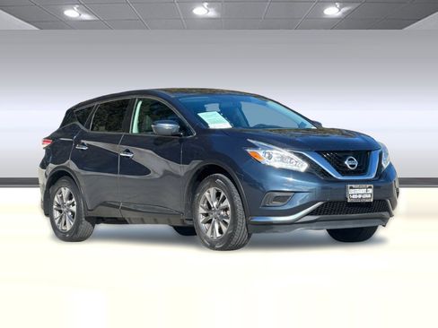 Used 2017 Nissan Murano S w/ Navigation Package image 6