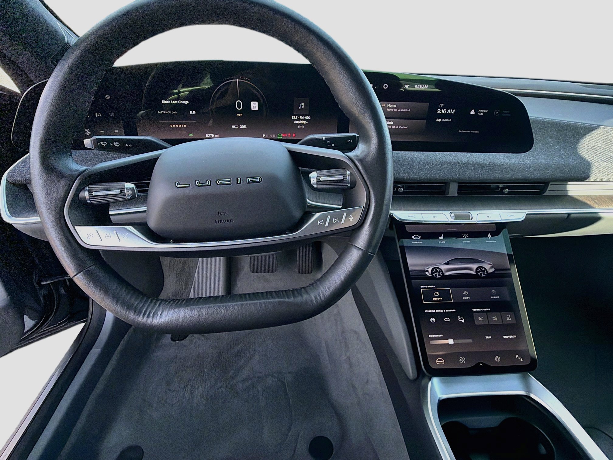 Used 2024 Lucid Air Touring AWD/4WD image 37
