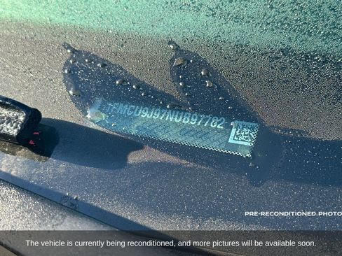 Used 2022 Ford Escape Titanium w/ Class II Trailer Tow Package image 2