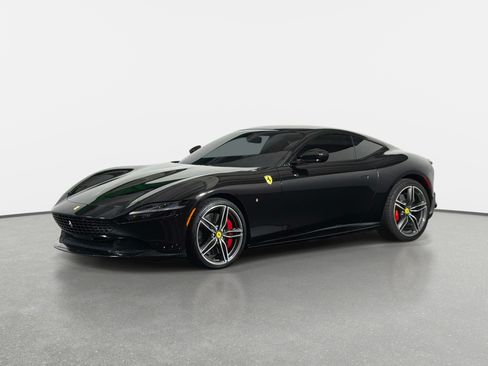 Used 2023 Ferrari Roma RWD image 15