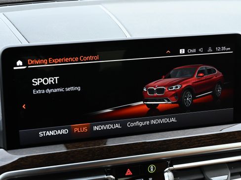 Certified 2025 BMW X4 xDrive30i image 30