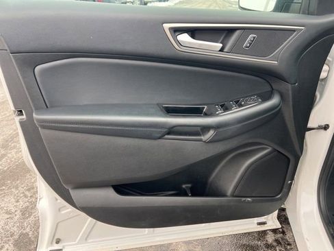Used 2017 Ford Edge SEL w/ Equipment Group 201A image 26