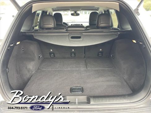 Used 2019 Jeep Cherokee Limited w/ Luxury Group image 14