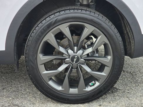 Used 2023 Kia Sorento SX Prestige image 23