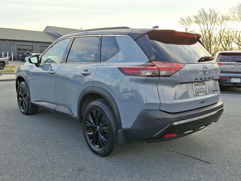 Certified 2023 Nissan Rogue SV w/ SV Premium B Package image 6