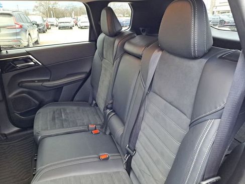 Used 2024 Mitsubishi Outlander Ralliart image 19