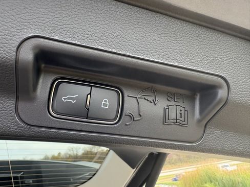 New 2026 Ford Explorer Active w/ Active Comfort Package image 23