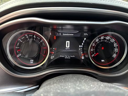 Used 2021 Dodge Challenger R/T Scat Pack RWD image 19