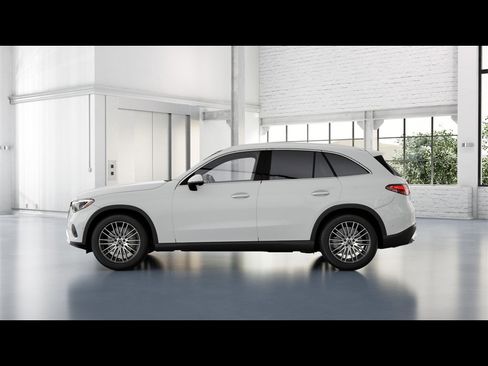 Certified 2026 Mercedes-Benz GLC 300 4MATIC image 29