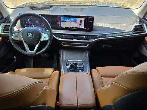 Used 2024 BMW X7 xDrive40i w/ Premium Package AWD/4WD image 20