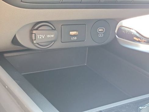 New 2026 Hyundai Elantra SE FWD image 13