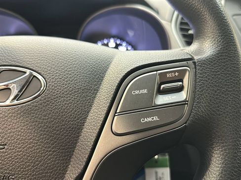 Used 2018 Hyundai Santa Fe Sport AWD/4WD image 23