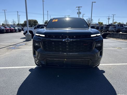 Certified 2024 Chevrolet Traverse RS image 6