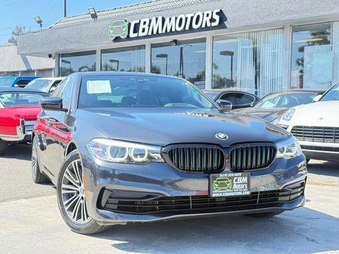 Used 2019 BMW 530e w/ Convenience Package image 2