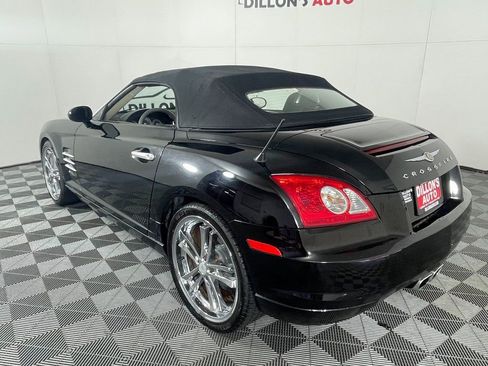 Used 2005 Chrysler Crossfire Limited image 4