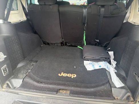 Used 2012 Jeep Wrangler Unlimited Sport AWD/4WD image 18